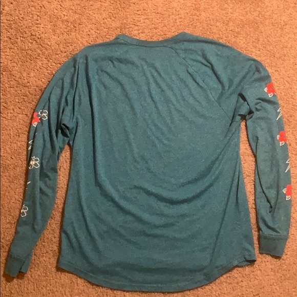 Light Blue Hollister California Long-sleeve - Picture 5 of 5